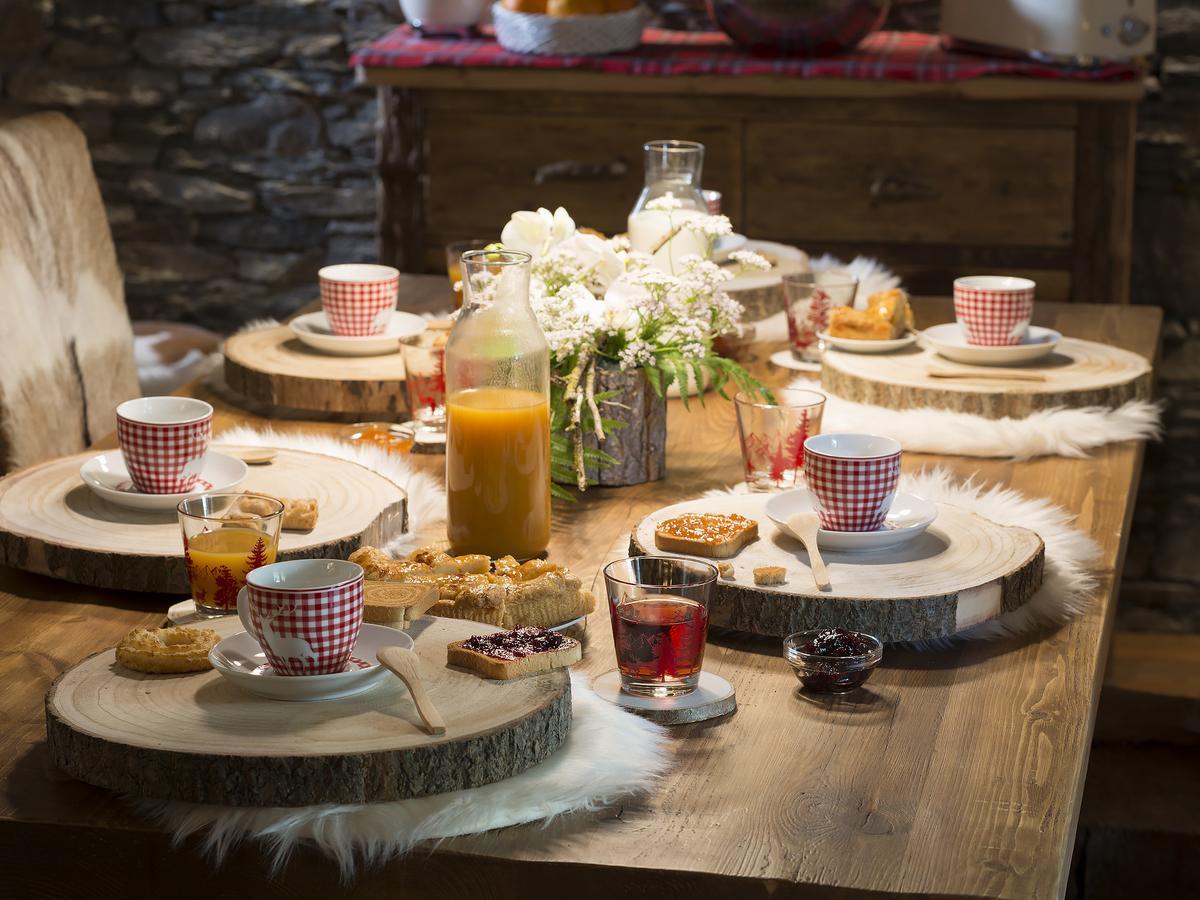 Bed & Breakfast Anisor - Parblanc ลาซัลเล ภายนอก รูปภาพ