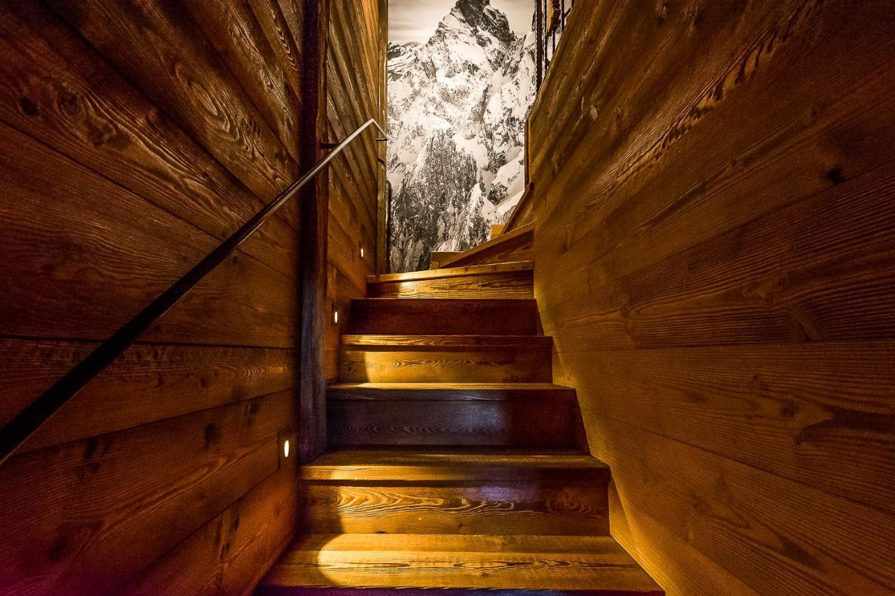Bed & Breakfast Anisor - Parblanc ลาซัลเล ภายนอก รูปภาพ